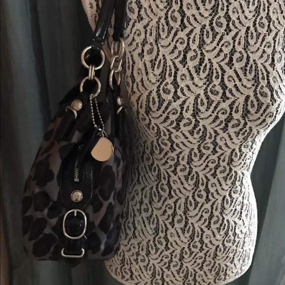 🎉🎉Host Pick🎉🎉Coach Oscelot Animal Print Maggie - Picture 3 of 7